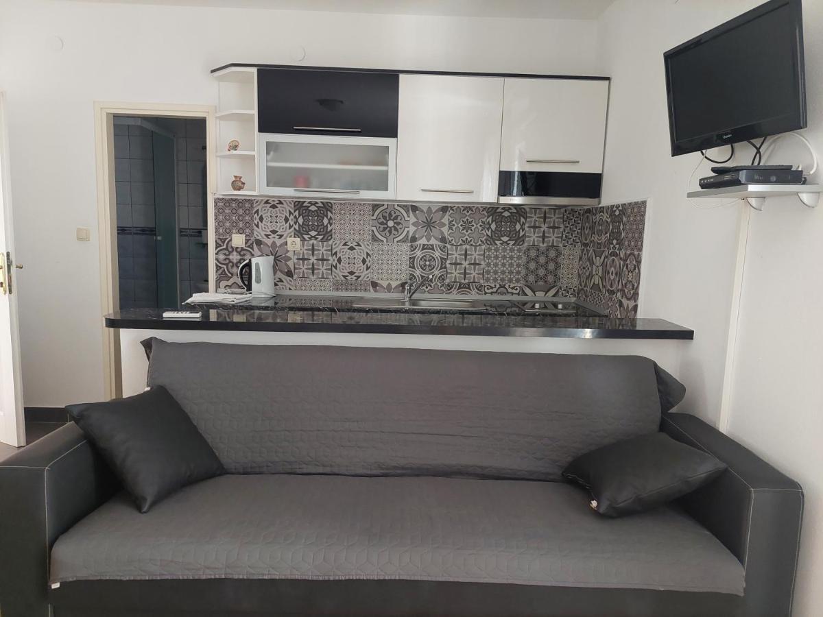 Apartments Petar ฮวาร์ ห้อง รูปภาพ