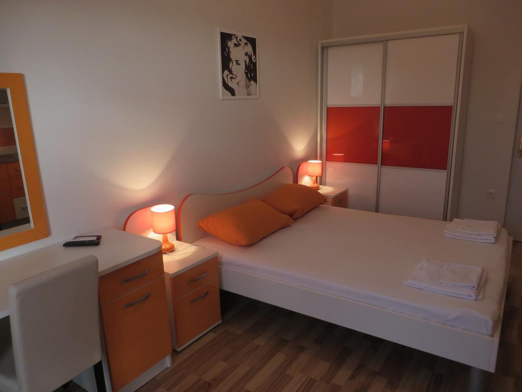 Apartments Petar ฮวาร์ ห้อง รูปภาพ