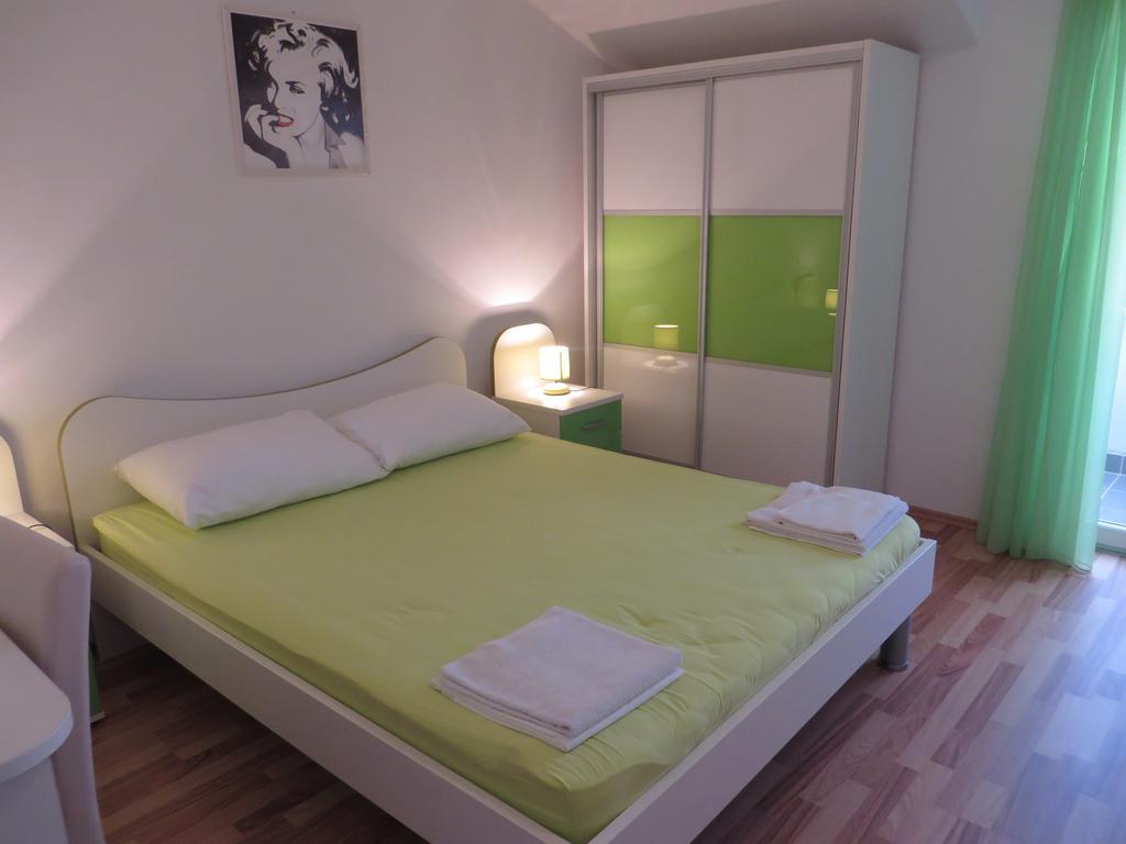 Apartments Petar ฮวาร์ ห้อง รูปภาพ